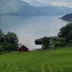 Sunset Nyaraló Ålesund